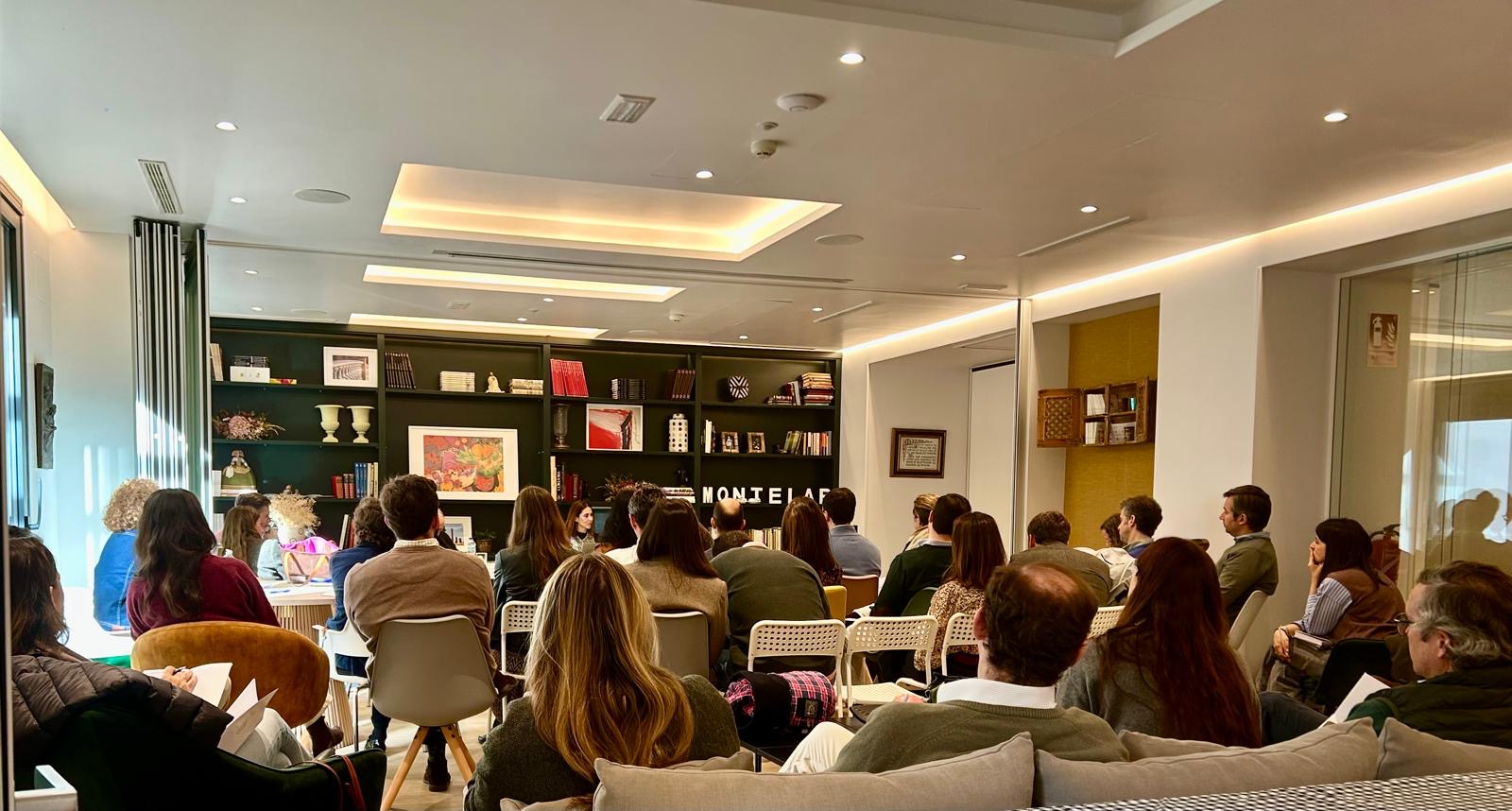 Sala de encuentro Sursum Corda